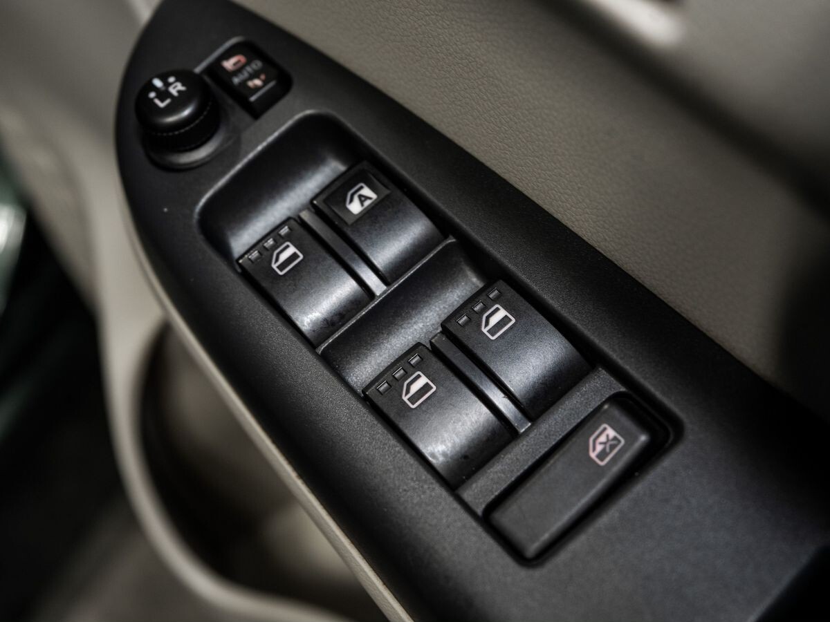 Toyota Passo 2018 - фото автомобиля