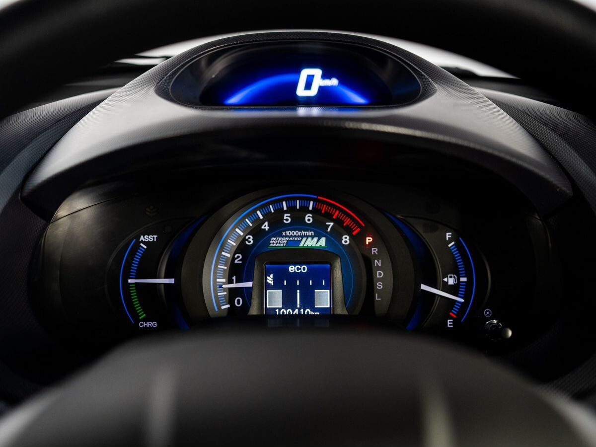 Honda Insight 2012 - фото автомобиля