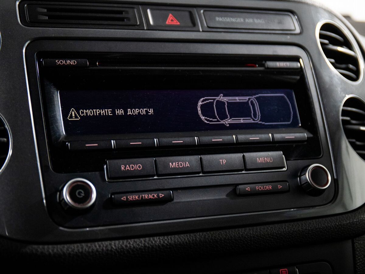 Volkswagen Tiguan 2014 - фото автомобиля