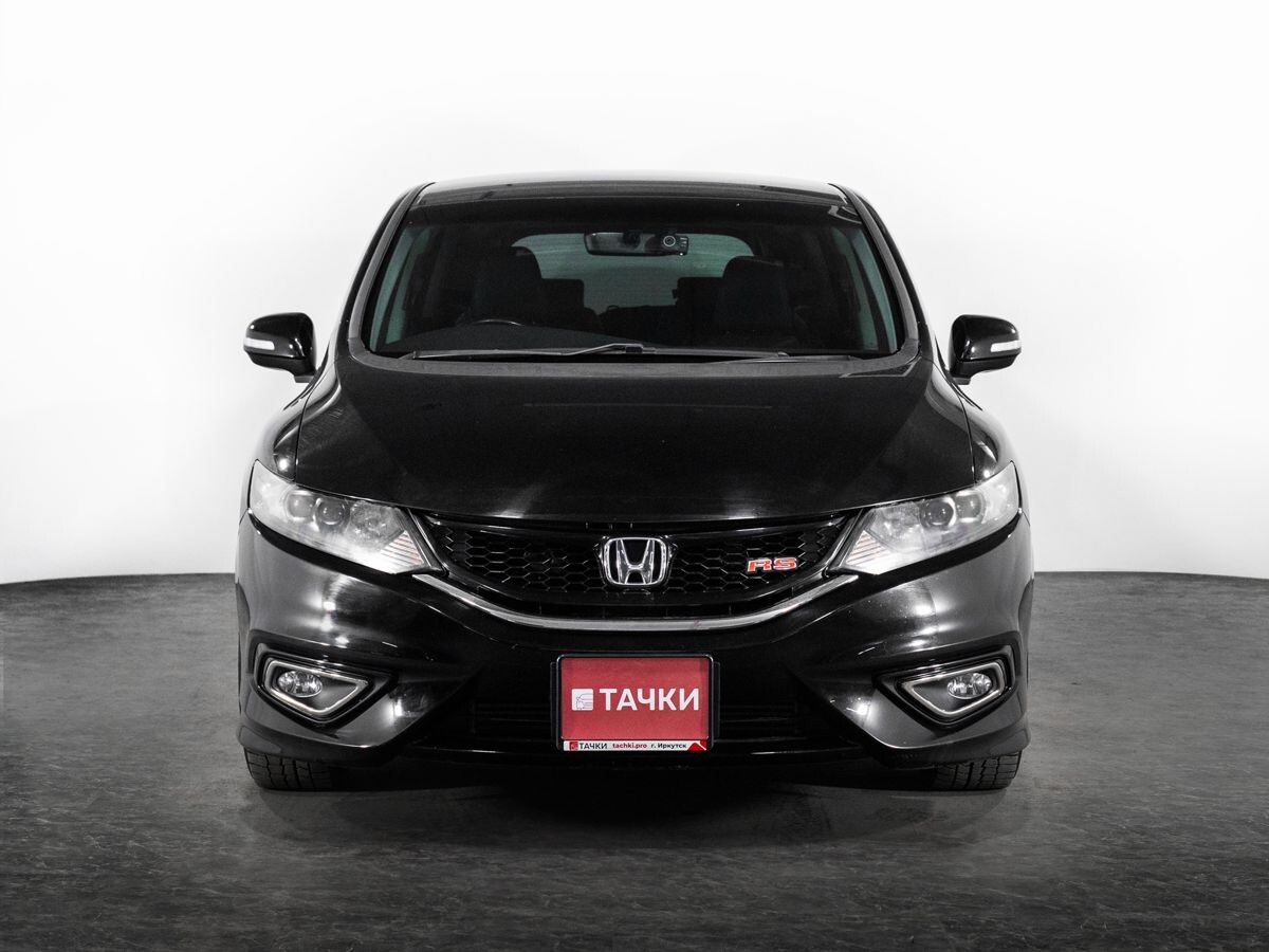 Honda Jade 2016 - фото автомобиля
