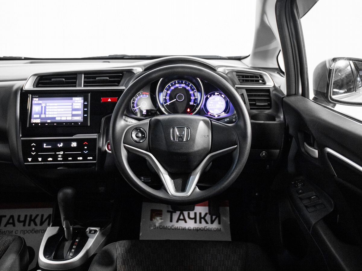 Honda Fit 2013 - фото автомобиля