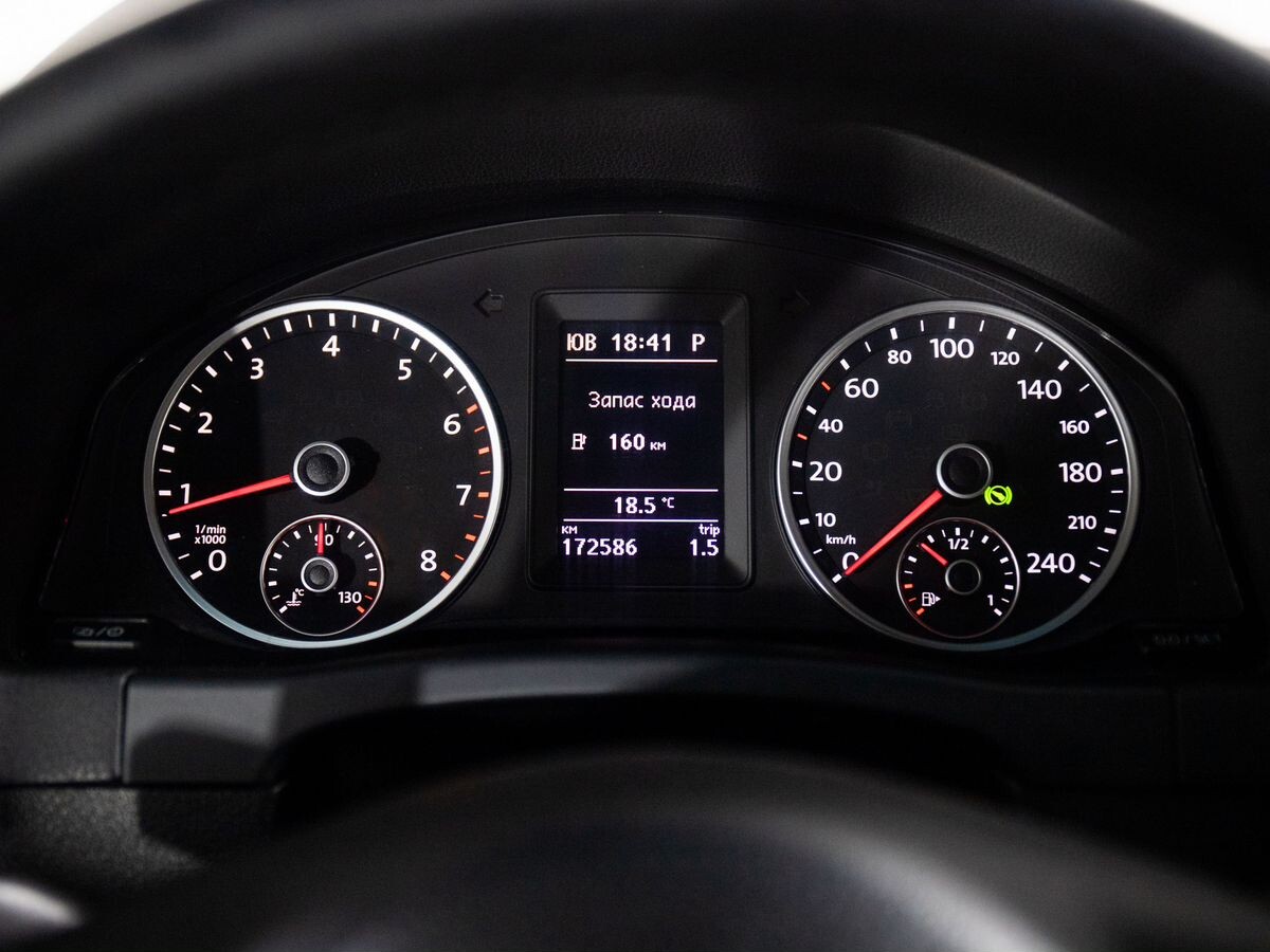 Volkswagen Tiguan 2013 - фото автомобиля