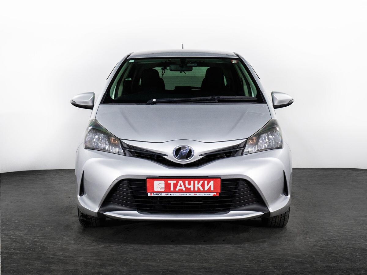 Toyota Vitz 2014 - фото автомобиля