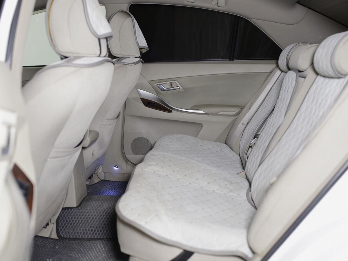 Toyota Premio 2012 - фото автомобиля