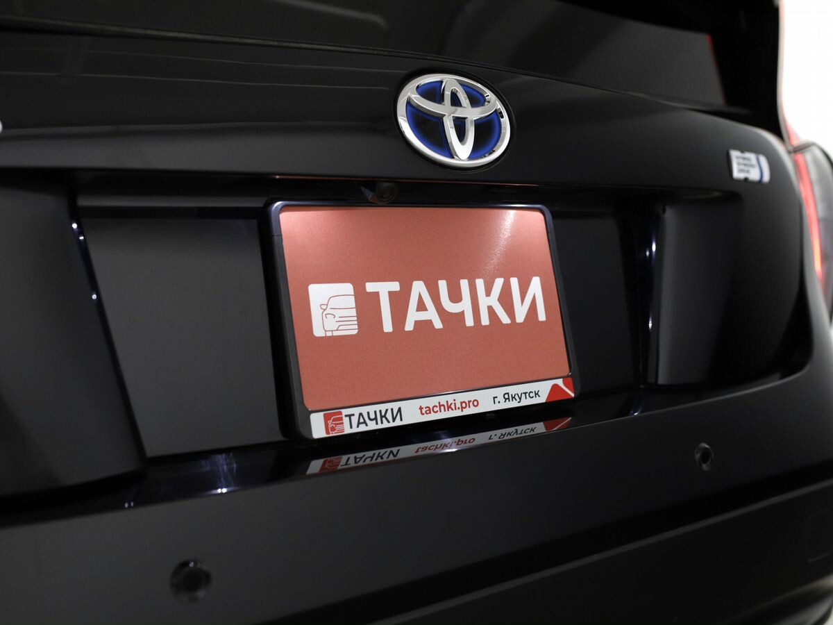 Toyota Prius 2016 - фото автомобиля