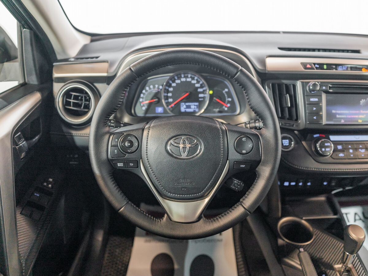 Toyota RAV4 2014 - фото автомобиля