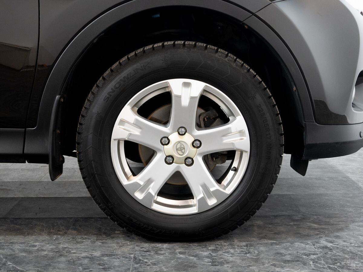 Toyota RAV4 2014 - фото автомобиля