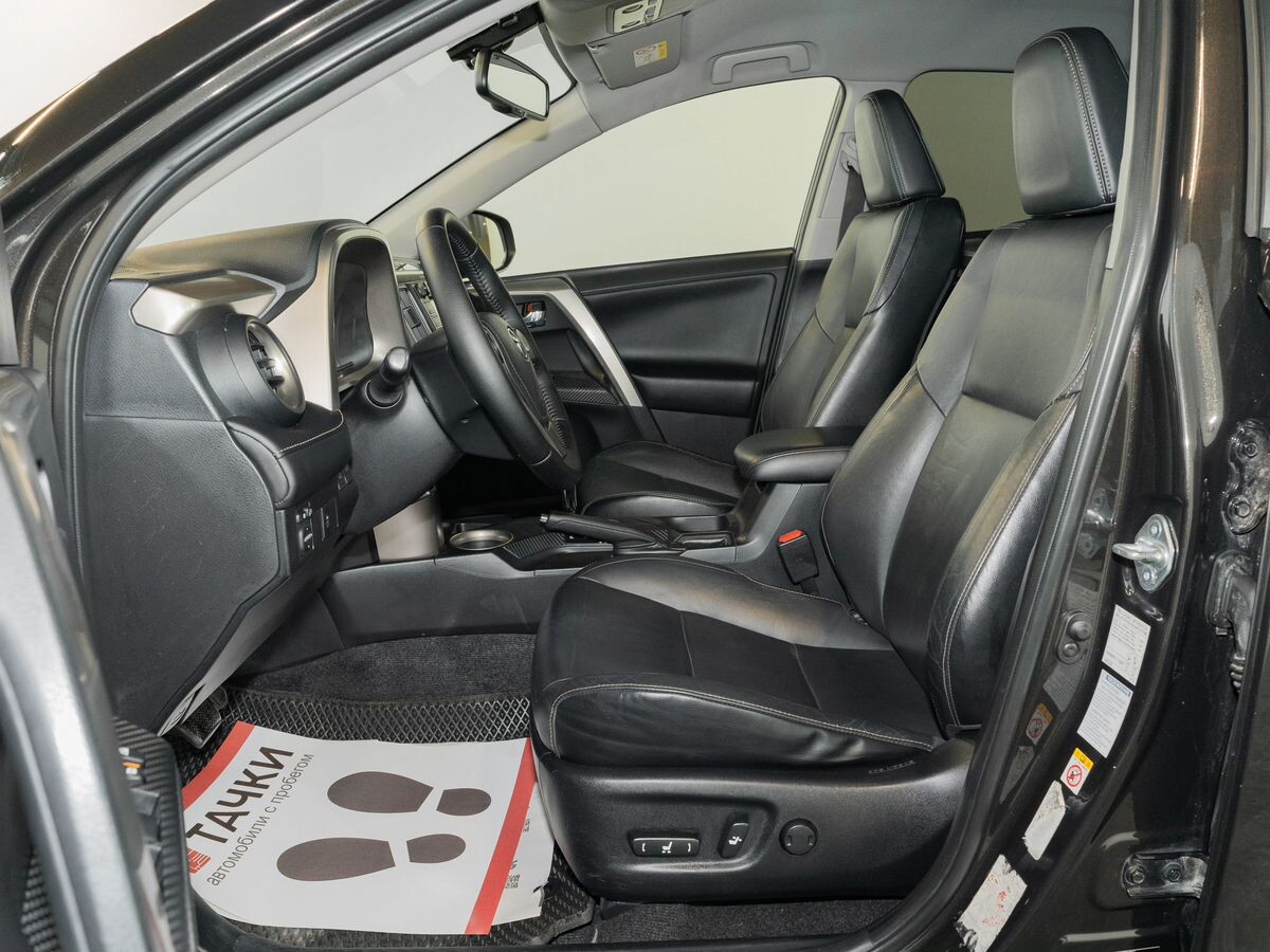 Toyota RAV4 2014 - фото автомобиля