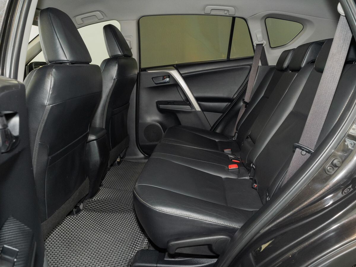 Toyota RAV4 2014 - фото автомобиля