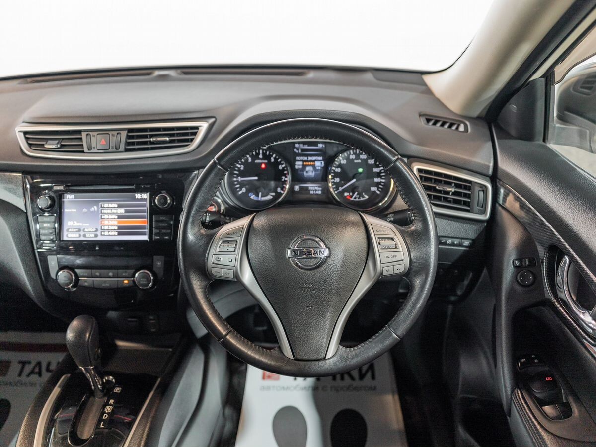 Nissan X-Trail 2015 - фото автомобиля