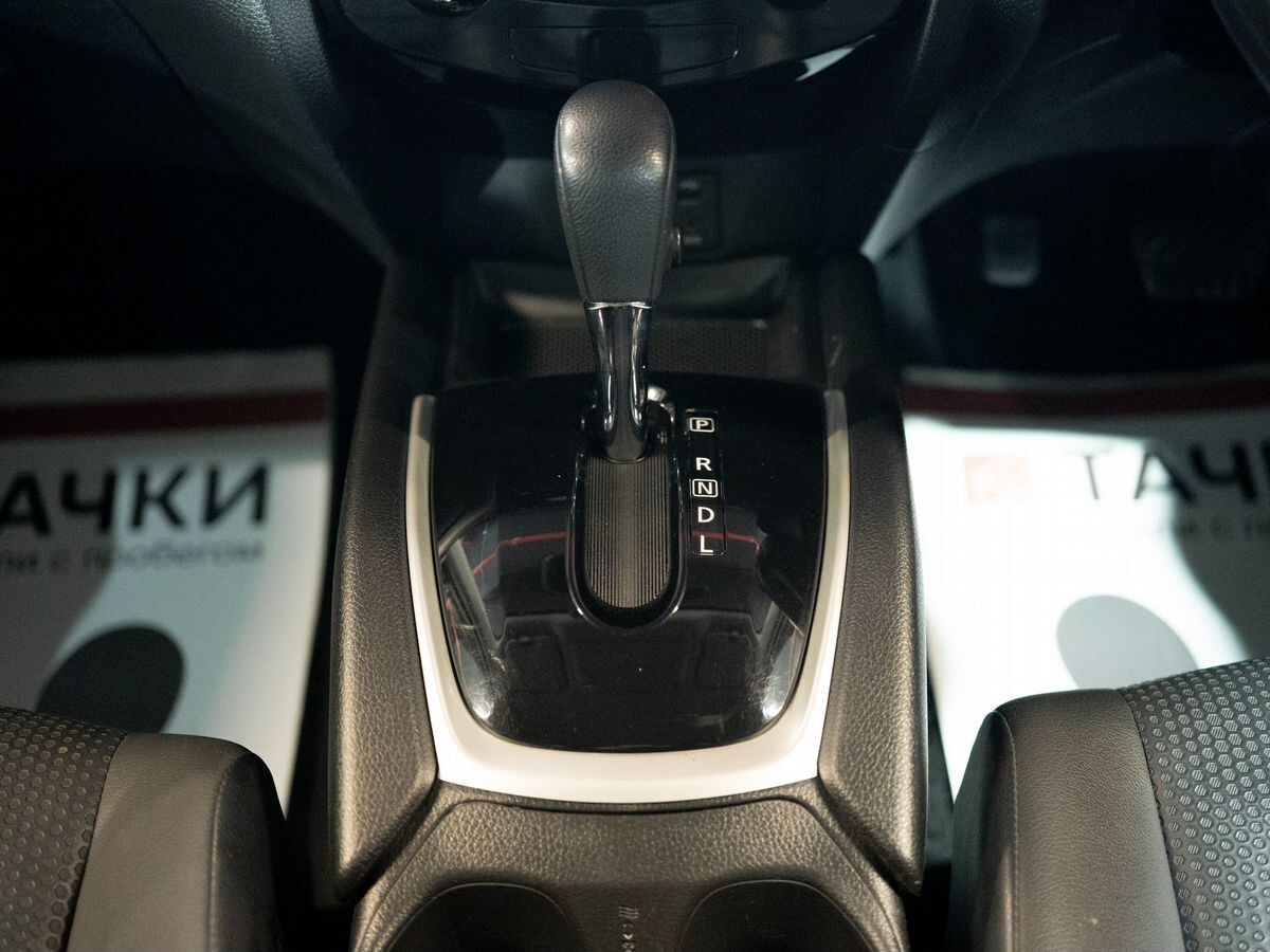 Nissan X-Trail 2015 - фото автомобиля