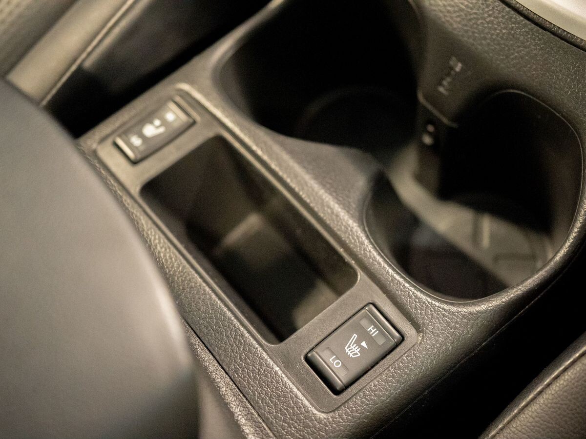 Nissan X-Trail 2015 - фото автомобиля