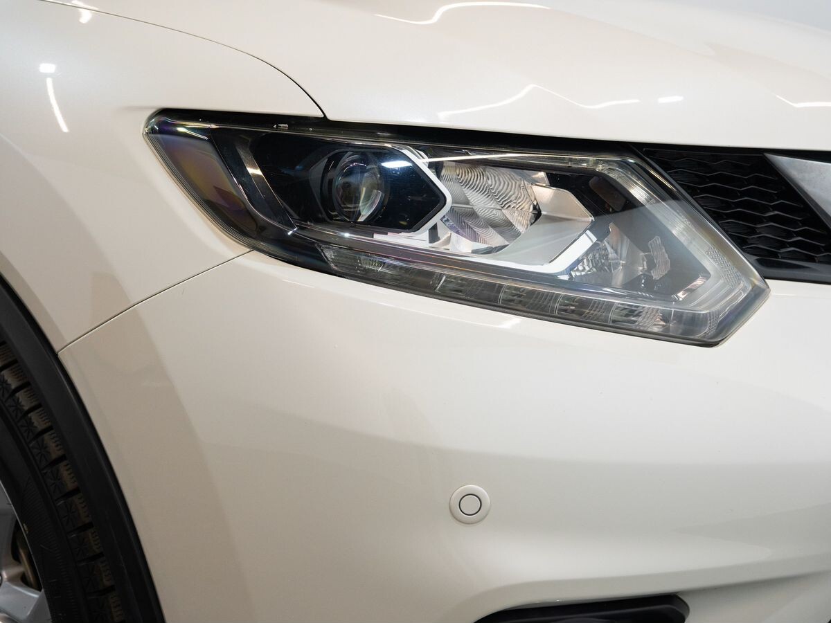 Nissan X-Trail 2015 - фото автомобиля