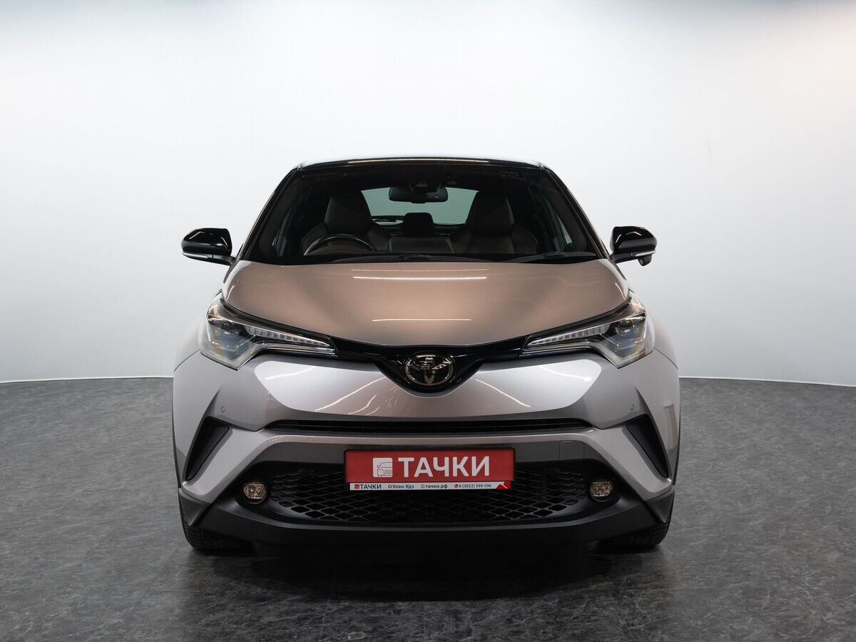 Toyota C-HR 2018 - фото автомобиля