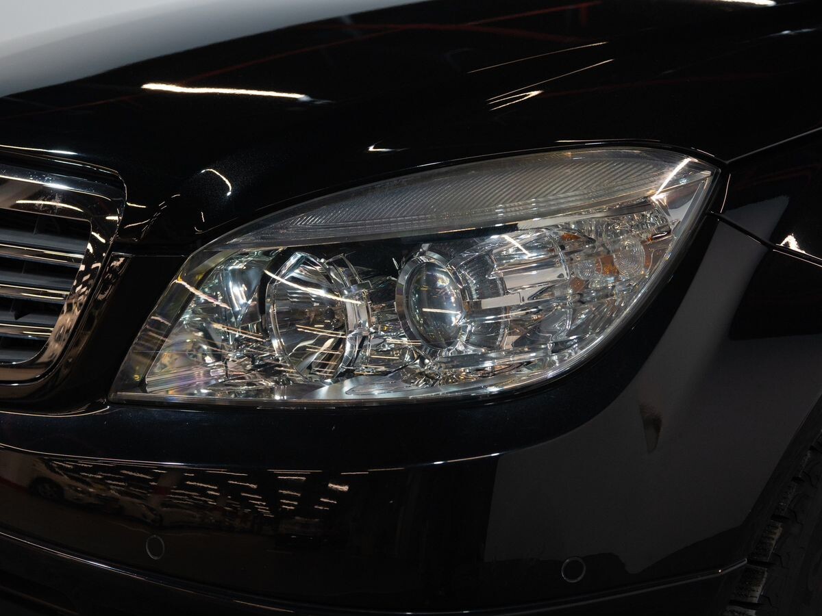 Mercedes-Benz C-Класс 2010 - фото автомобиля