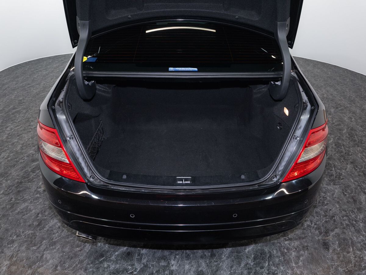 Mercedes-Benz C-Класс 2010 - фото автомобиля