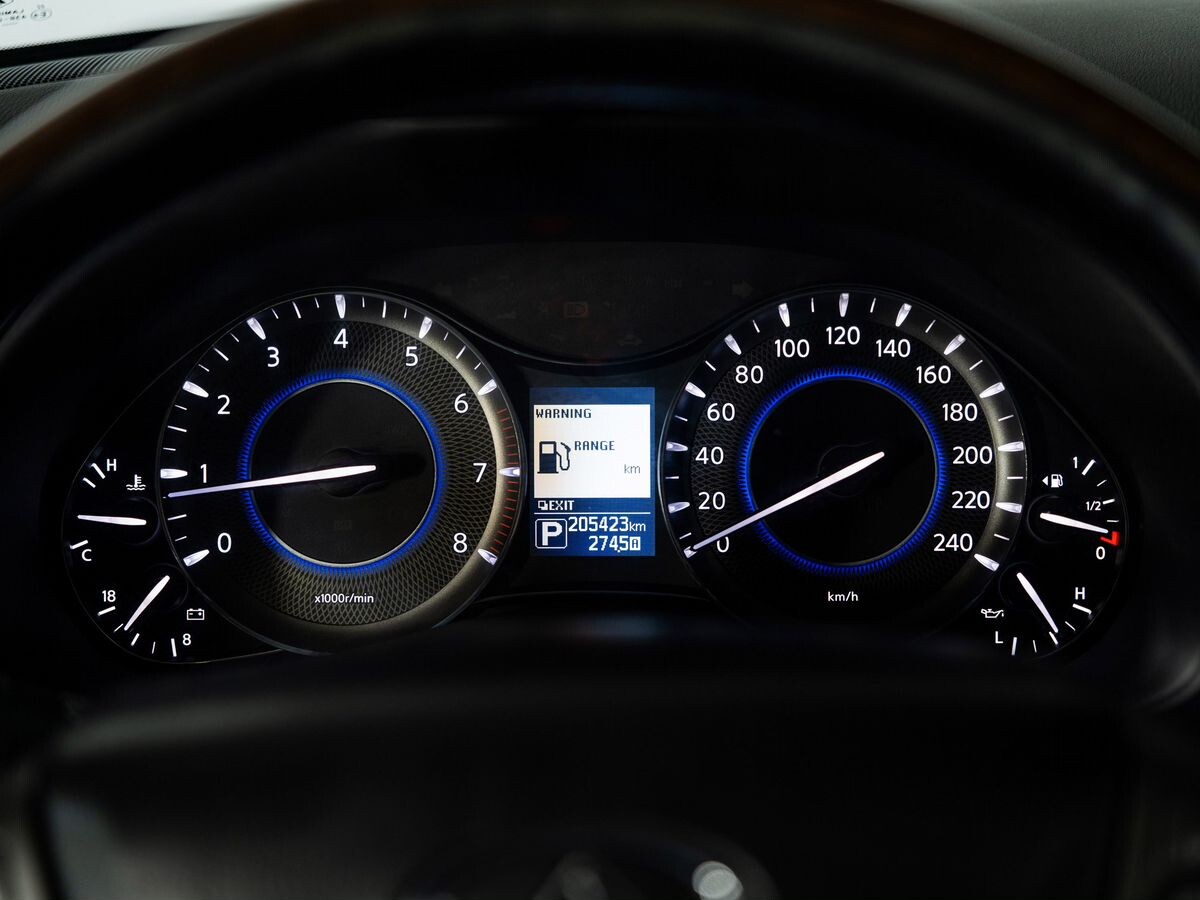 Infiniti QX80 2014 - фото автомобиля