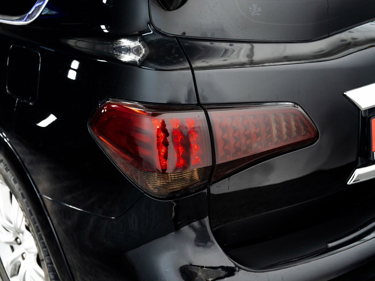 Infiniti QX80 2014 - фото автомобиля