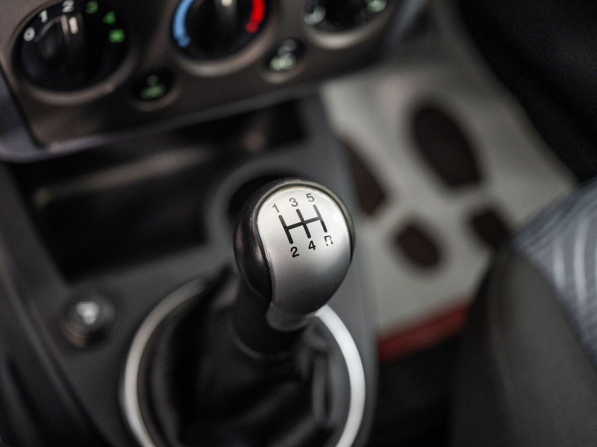 Ford Fusion 2008 - фото автомобиля