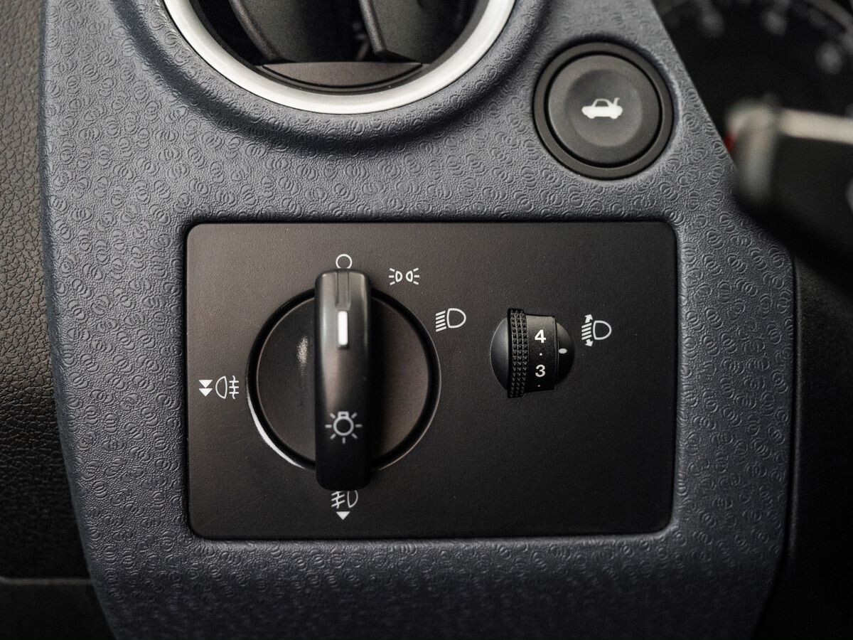 Ford Fusion 2008 - фото автомобиля