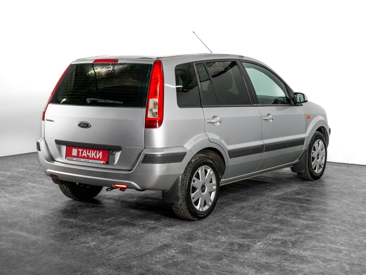 Ford Fusion 2008 - фото автомобиля