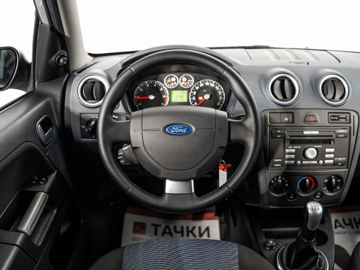 Ford Fusion 2008 - фото автомобиля