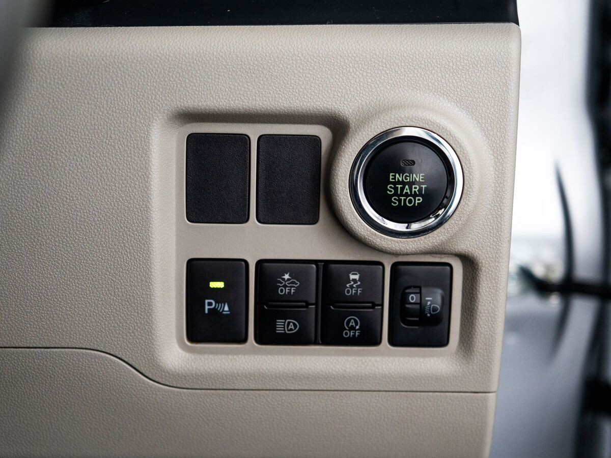 Toyota Passo 2018 - фото автомобиля