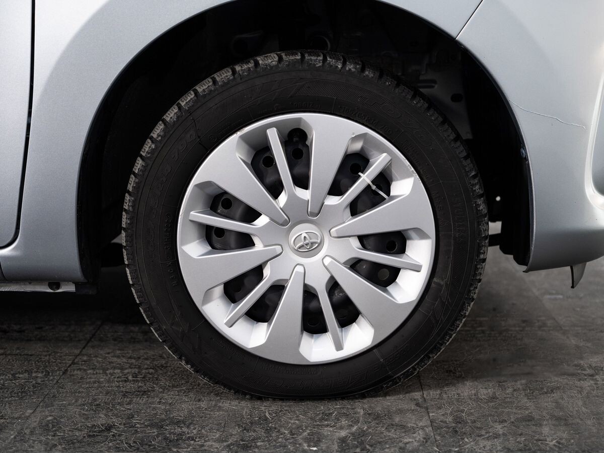 Toyota Passo 2018 - фото автомобиля