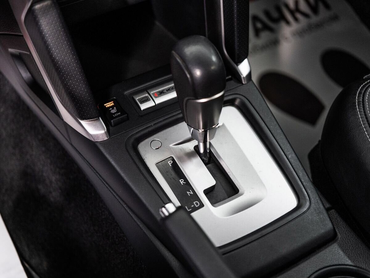 Subaru Forester 2016 - фото автомобиля