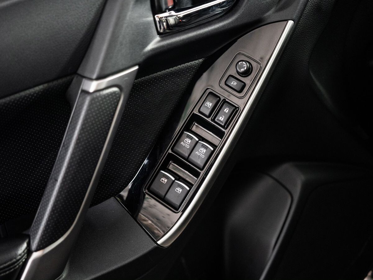 Subaru Forester 2016 - фото автомобиля