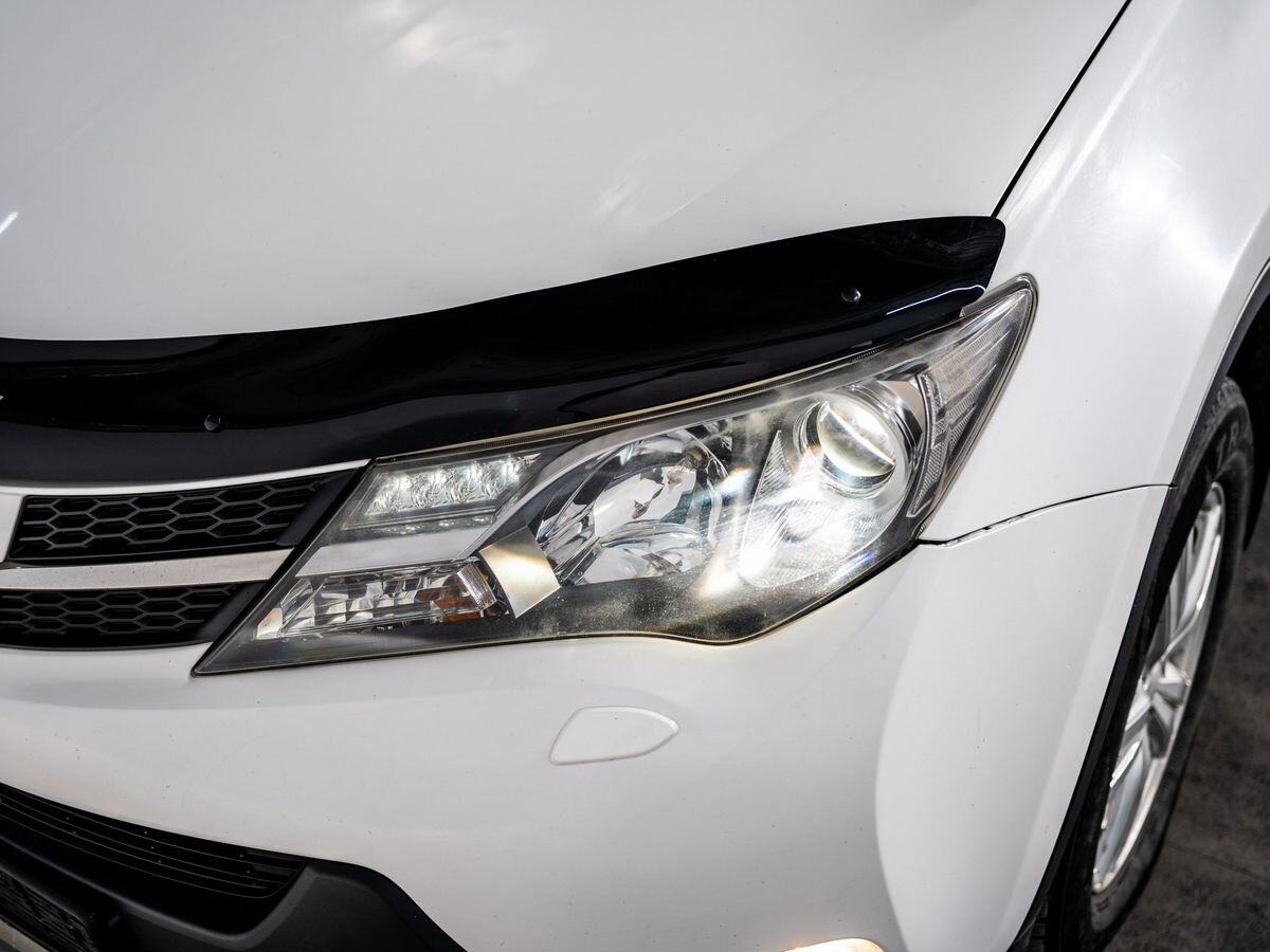 Toyota RAV4 2013 - фото автомобиля