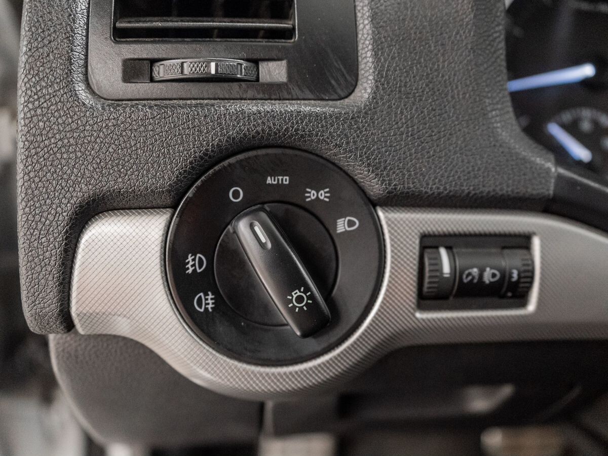 Skoda Octavia 2011 - фото автомобиля