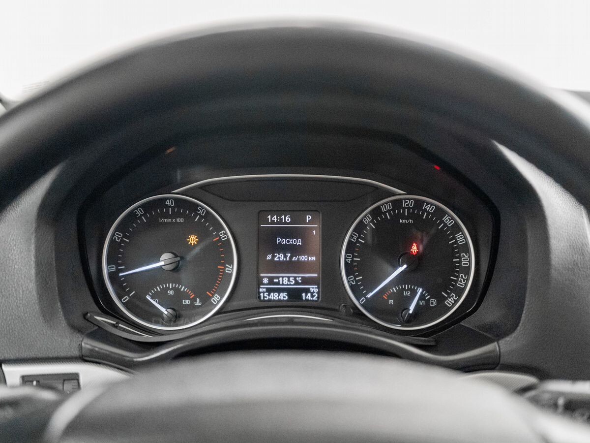 Skoda Octavia 2011 - фото автомобиля