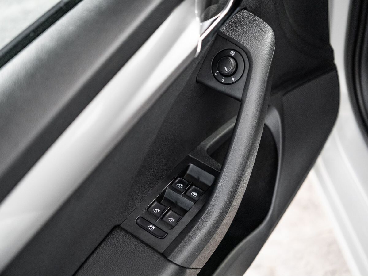 Skoda Octavia 2020 - фото автомобиля