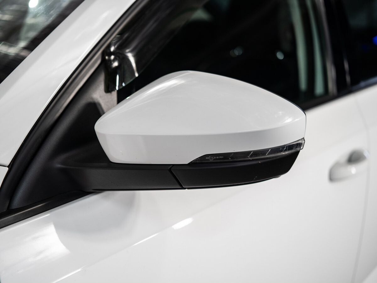 Skoda Octavia 2020 - фото автомобиля