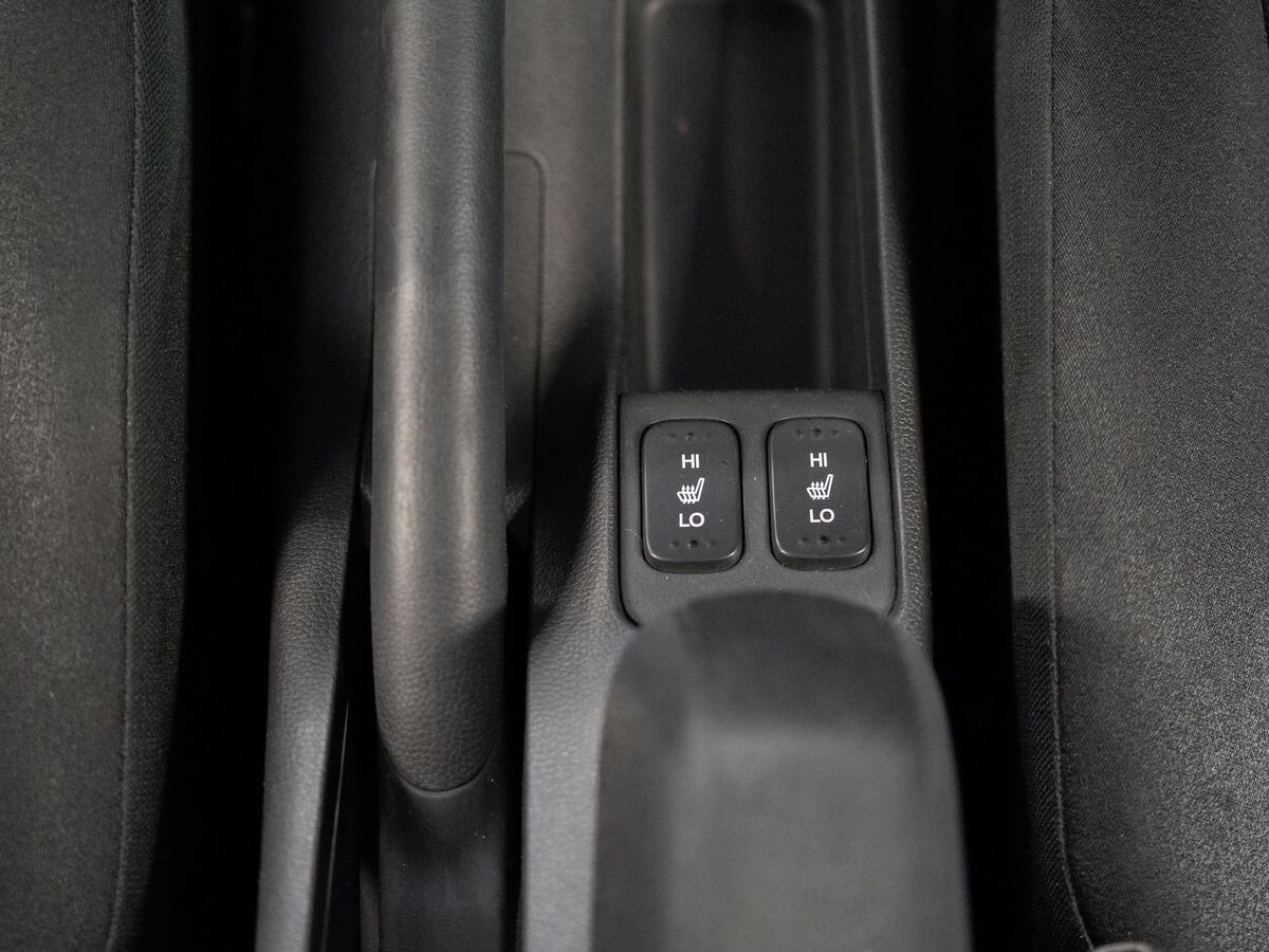 Honda Fit 2016 - фото автомобиля