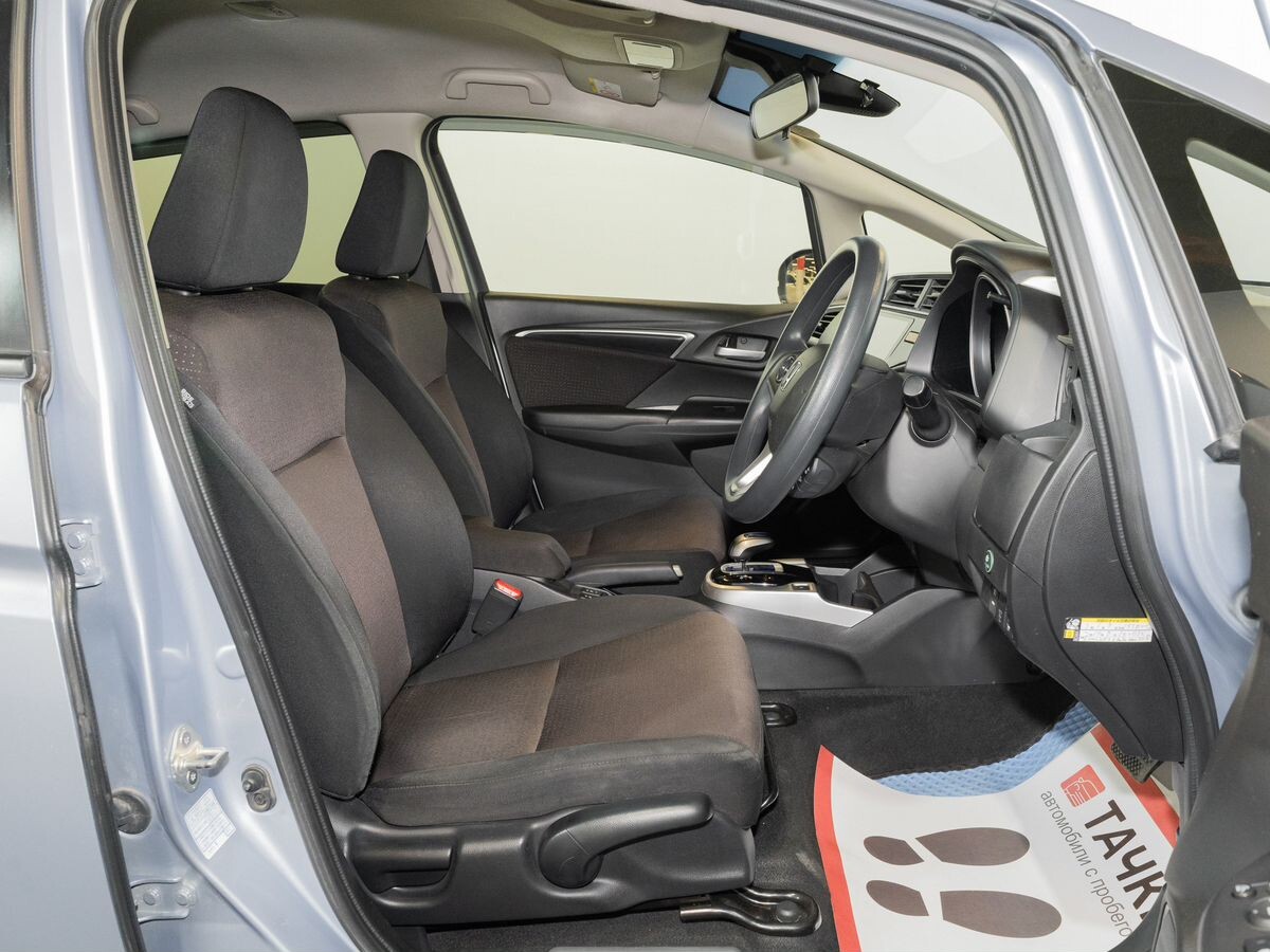Honda Fit 2016 - фото автомобиля