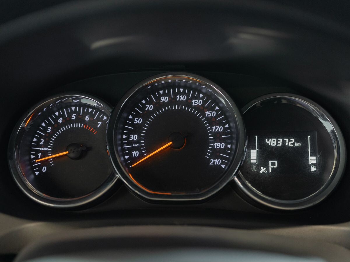 Renault Sandero 2020 - фото автомобиля