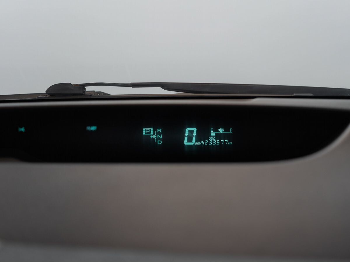 Toyota Prius 2008 - фото автомобиля