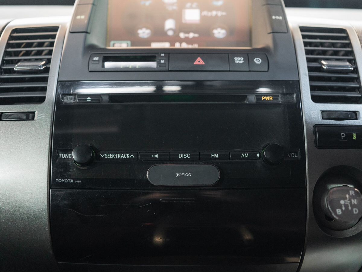 Toyota Prius 2008 - фото автомобиля