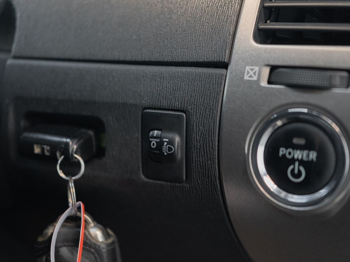 Toyota Prius 2008 - фото автомобиля