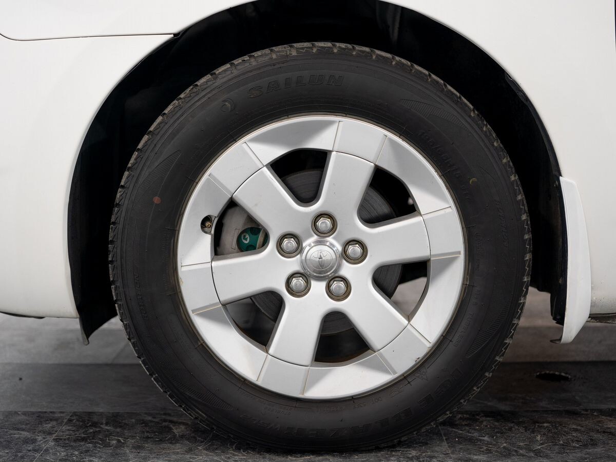 Toyota Prius 2008 - фото автомобиля