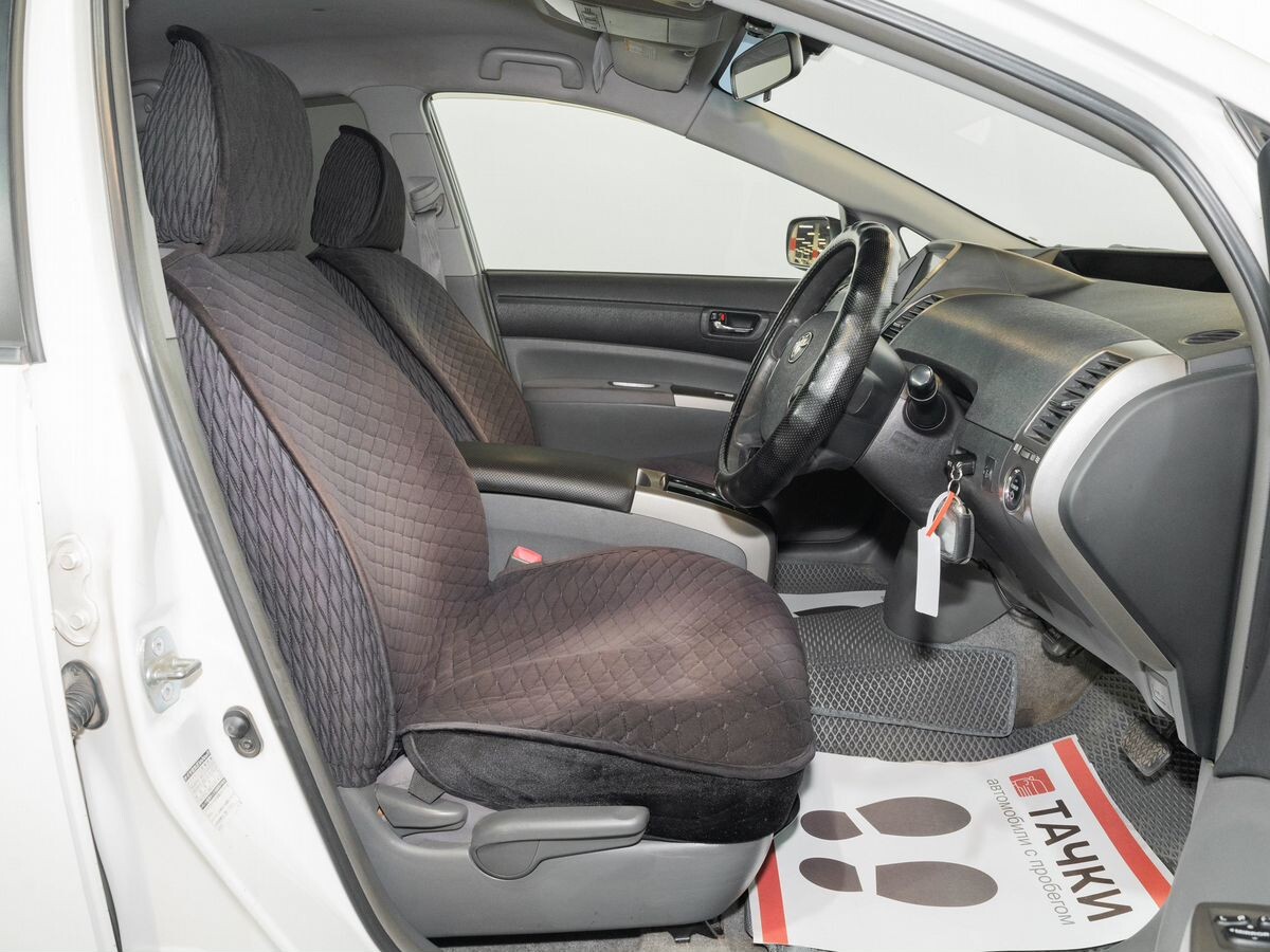 Toyota Prius 2008 - фото автомобиля