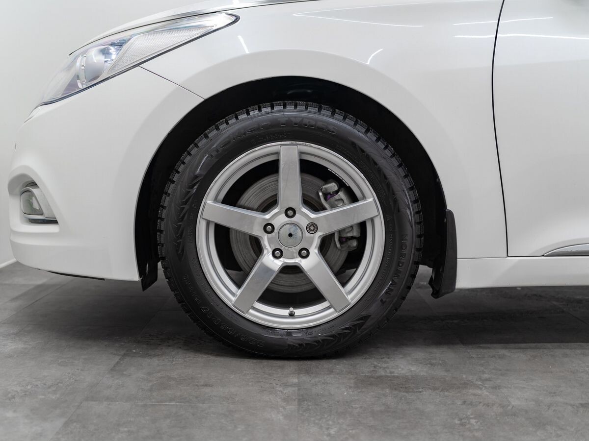 Hyundai Grandeur 2013 - фото автомобиля