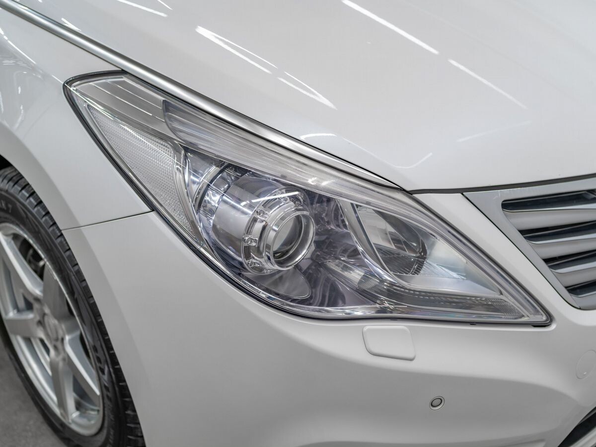 Hyundai Grandeur 2013 - фото автомобиля