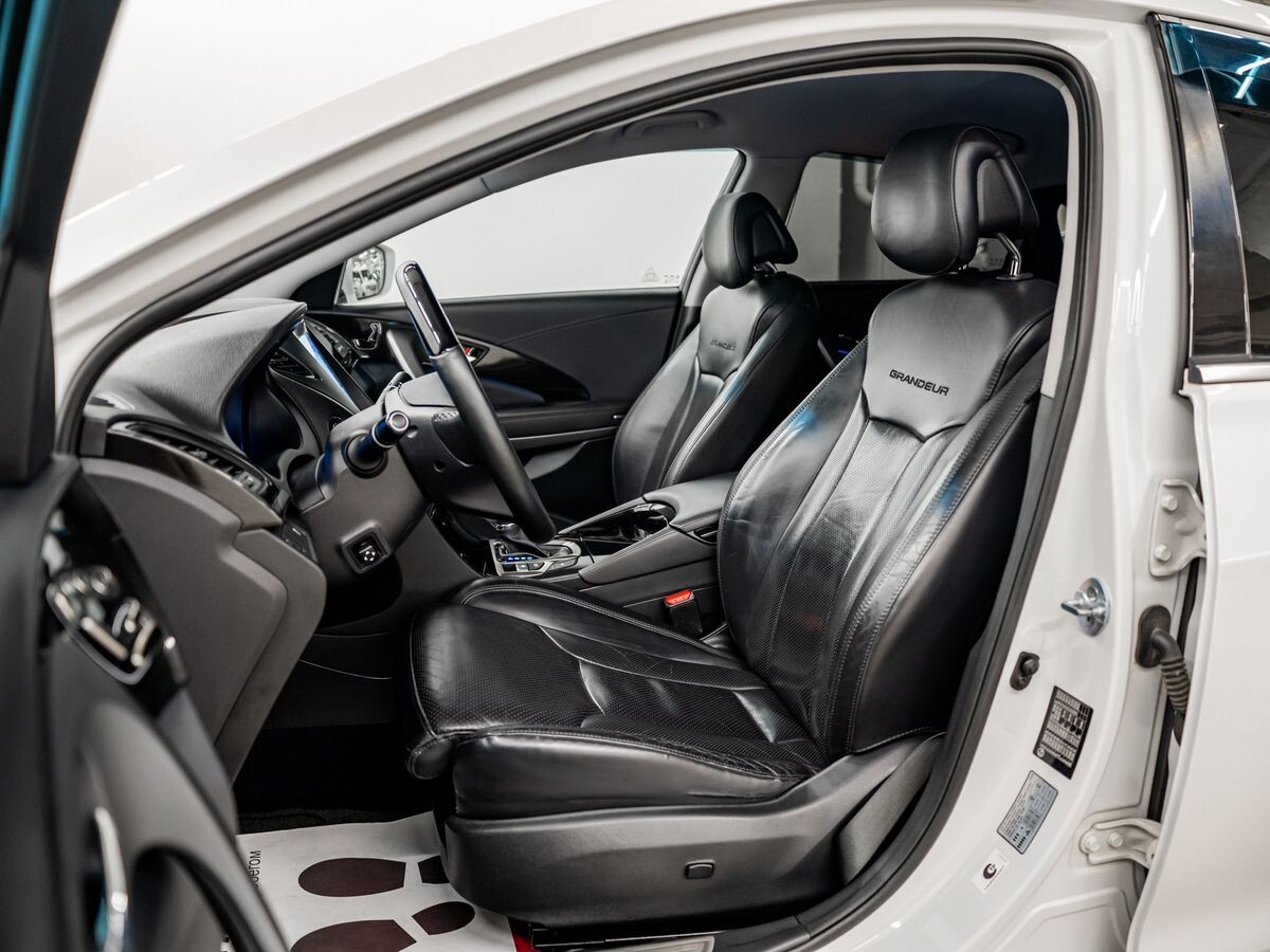 Hyundai Grandeur 2013 - фото автомобиля