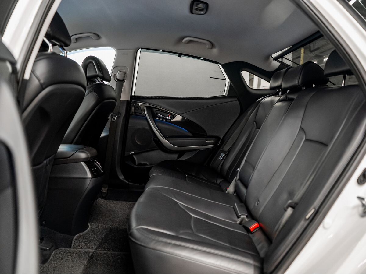 Hyundai Grandeur 2013 - фото автомобиля