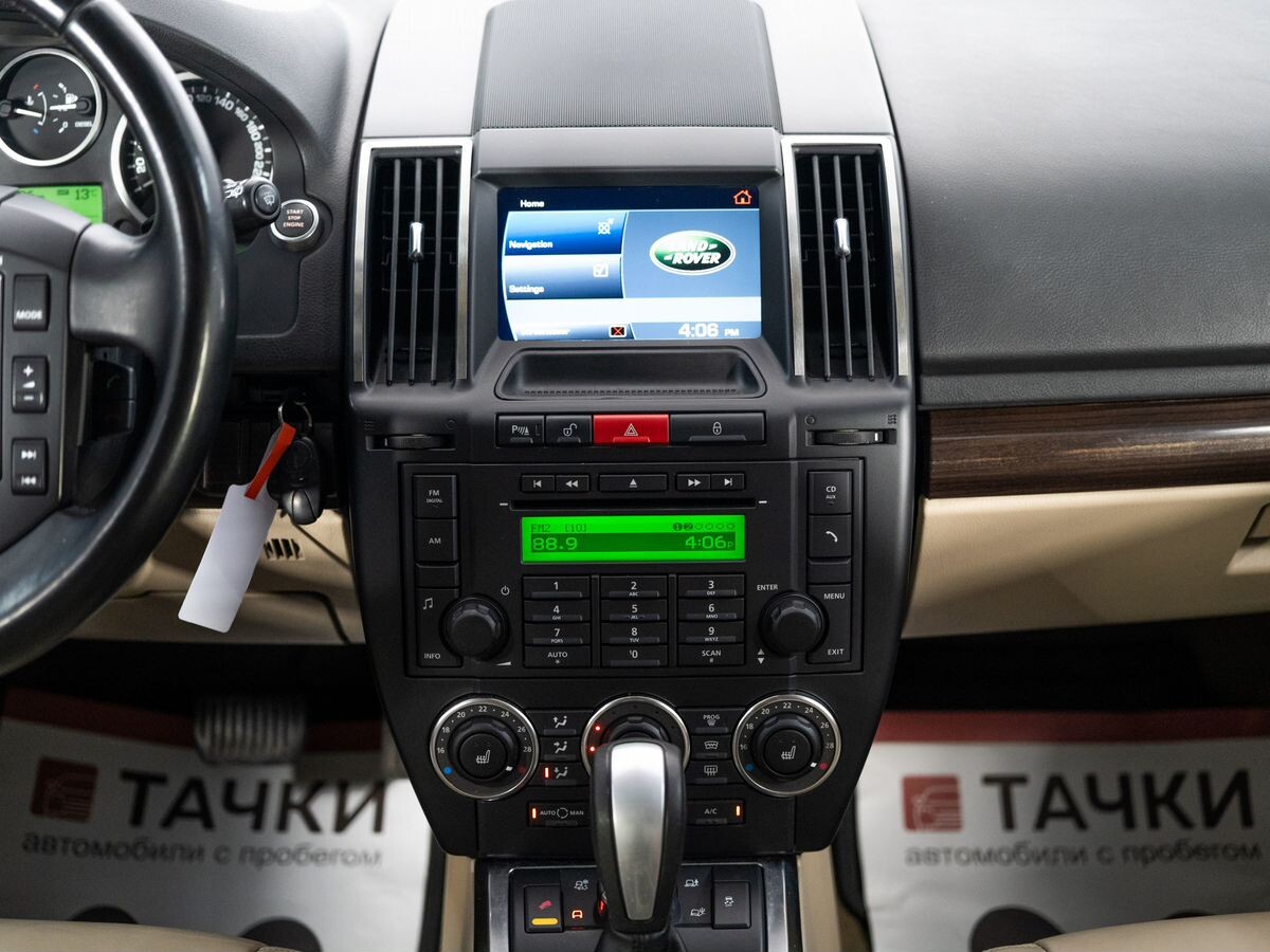 Land Rover Freelander 2012 - фото автомобиля