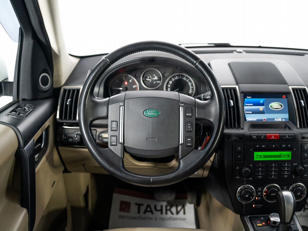 Land Rover Freelander 2012 - фото автомобиля