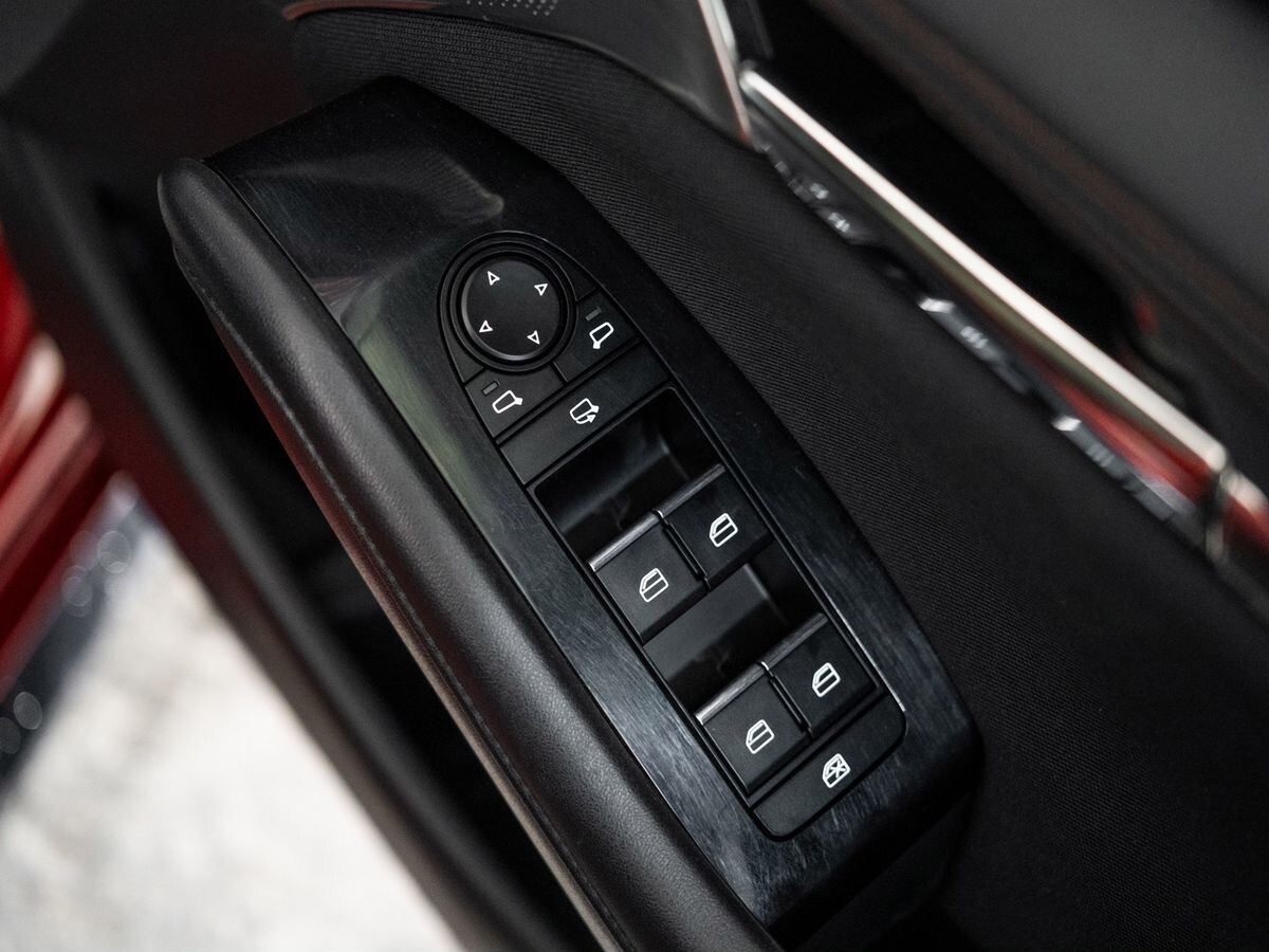 Mazda 3 2019 - фото автомобиля